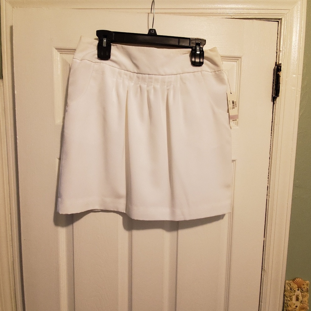 Worthington white  skirt